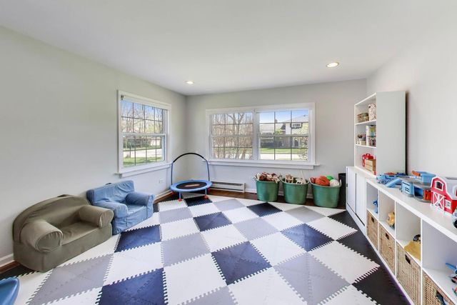 528 Cumnor Court, Deerfield, IL 60015