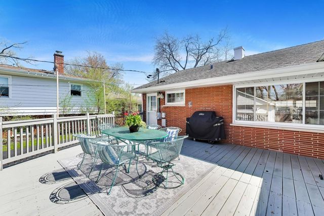 528 Cumnor Court, Deerfield, IL 60015