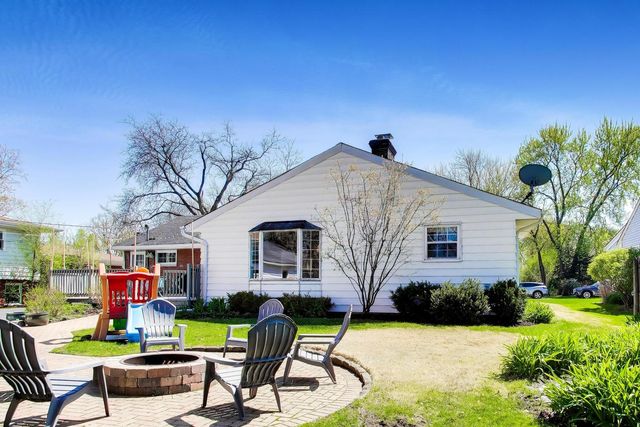 528 Cumnor Court, Deerfield, IL 60015