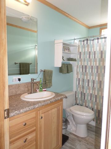 1520 PINEGROVE Way, Erie, PA 16509