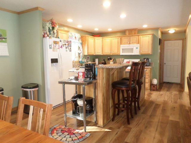 1520 PINEGROVE Way, Erie, PA 16509