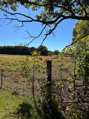 694 Pierce Road, Plainwell, MI 49080