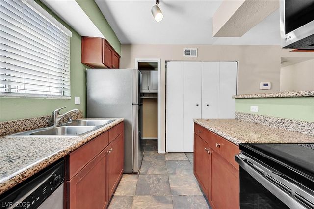 2750 South Durango Drive 1038, Las Vegas, NV 89117