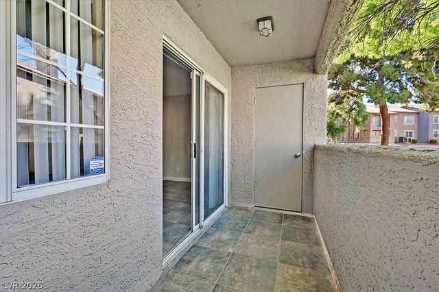 2750 South Durango Drive 1038, Las Vegas, NV 89117