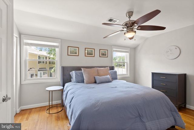 3736 KELLER AVE, Alexandria, VA 22302