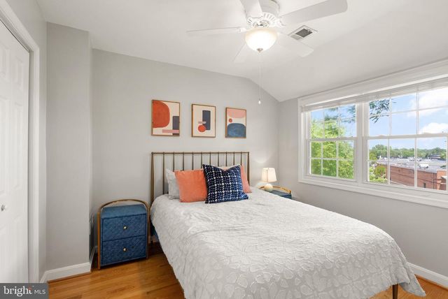 3736 KELLER AVE, Alexandria, VA 22302