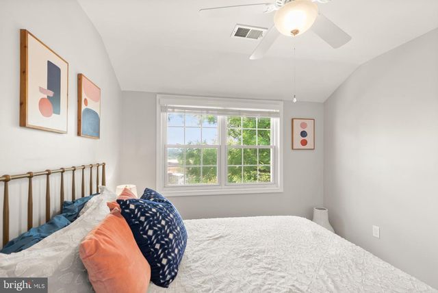 3736 KELLER AVE, Alexandria, VA 22302