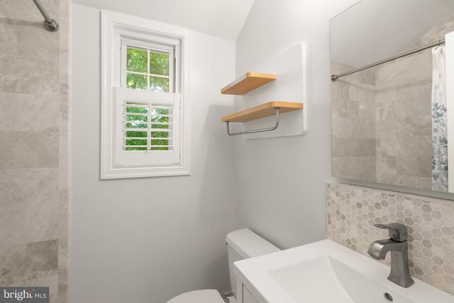 3736 KELLER AVE, Alexandria, VA 22302
