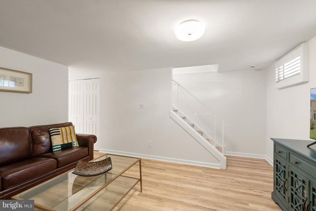 3736 KELLER AVE, Alexandria, VA 22302