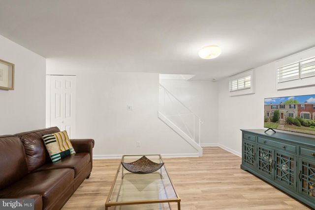 3736 KELLER AVE, Alexandria, VA 22302