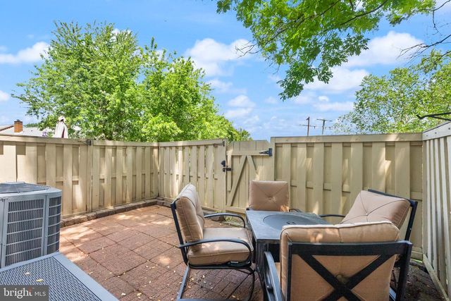 3736 KELLER AVE, Alexandria, VA 22302