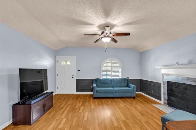 5906 Santa Fe Drive, Arlington, TX 76017