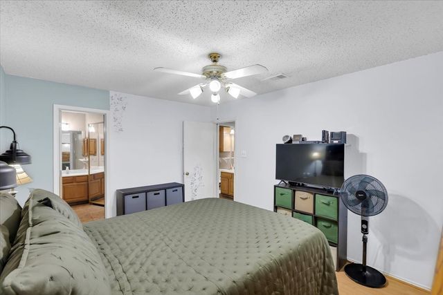 5906 Santa Fe Drive, Arlington, TX 76017