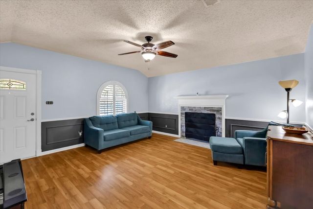 5906 Santa Fe Drive, Arlington, TX 76017