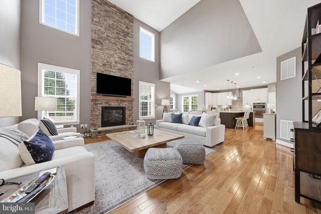 166 STONECREST CIR, Keedysville, MD 21756