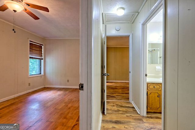 1054 Sutton Road, Hiawassee, GA 30546