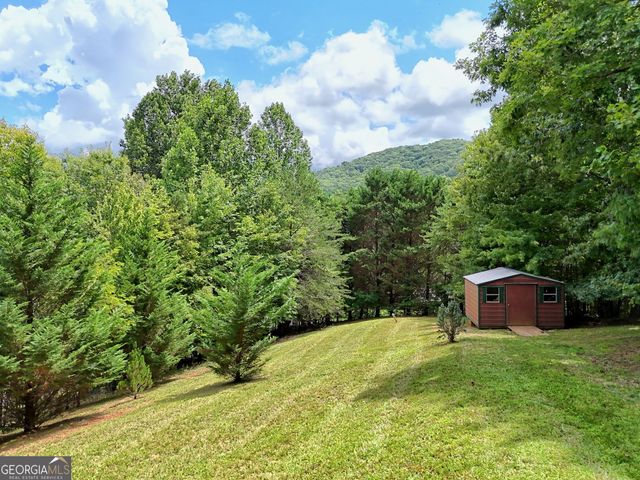 1054 Sutton Road, Hiawassee, GA 30546