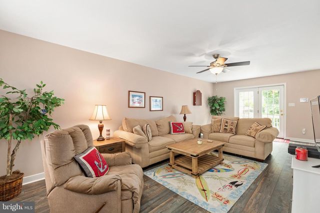 6142 7TH ST, King George, VA 22485