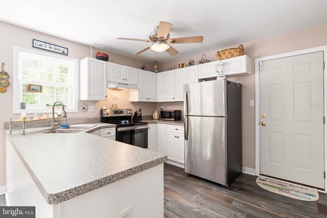 6142 7TH ST, King George, VA 22485