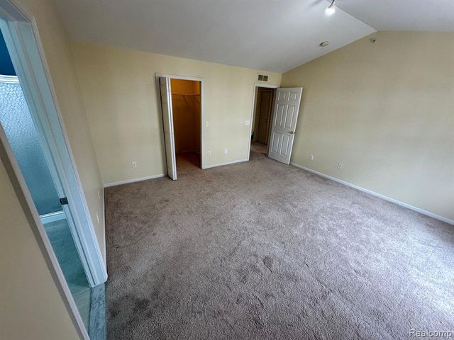 39700 Rockcrest Lane, Northville, MI 48168