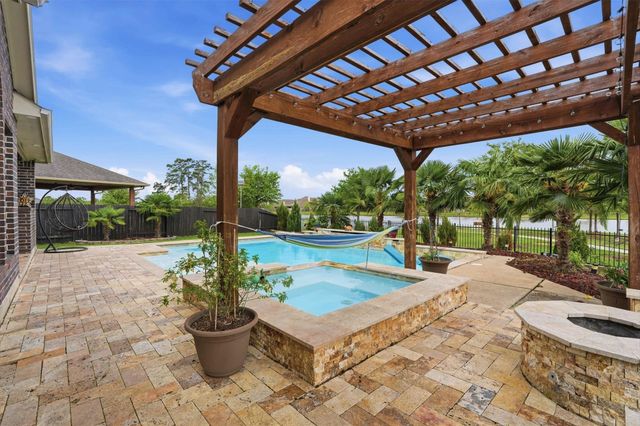 22822 Banff Brook Way, Tomball, TX 77375
