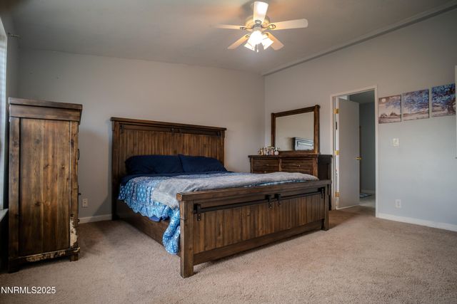 3250 E 4th Street, Silver Springs, NV 89429