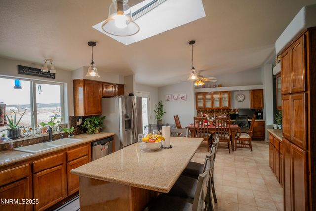 3250 E 4th Street, Silver Springs, NV 89429