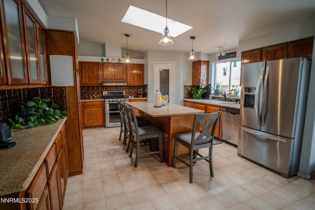 3250 E 4th Street, Silver Springs, NV 89429