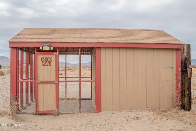 3250 E 4th Street, Silver Springs, NV 89429