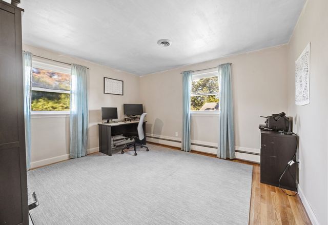 122 Westwood Dr, Whitman, MA 02382