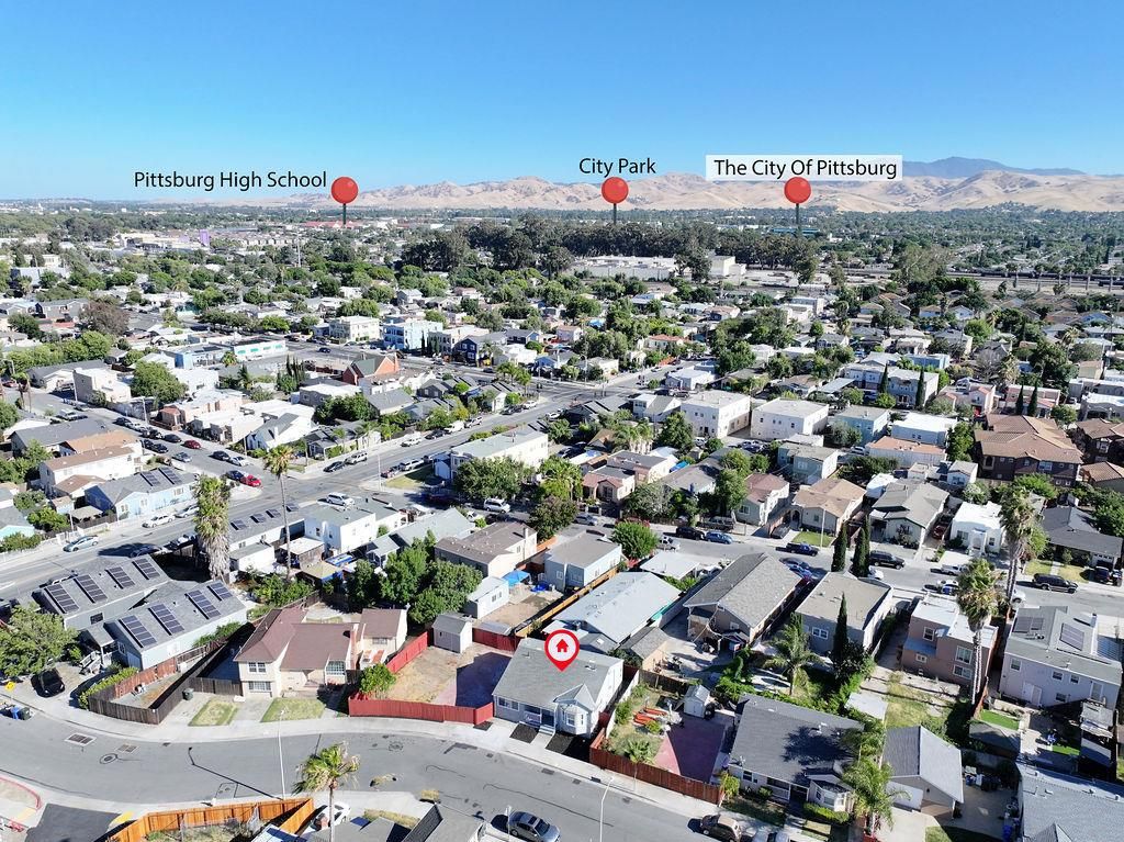 Image 30 of property listing at 425 W 8th Street, Pittsburg, CA 94565