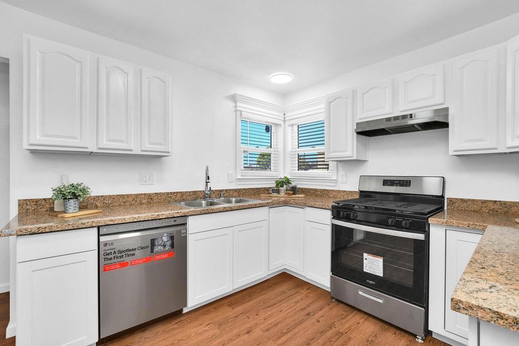 Image 8 of property listing at 425 W 8th Street, Pittsburg, CA 94565