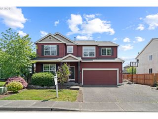 52204 Se 8TH St, Scappoose, OR 97056