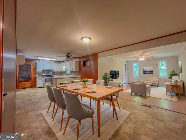 307 Brookdale Drive, Dublin, GA 31021