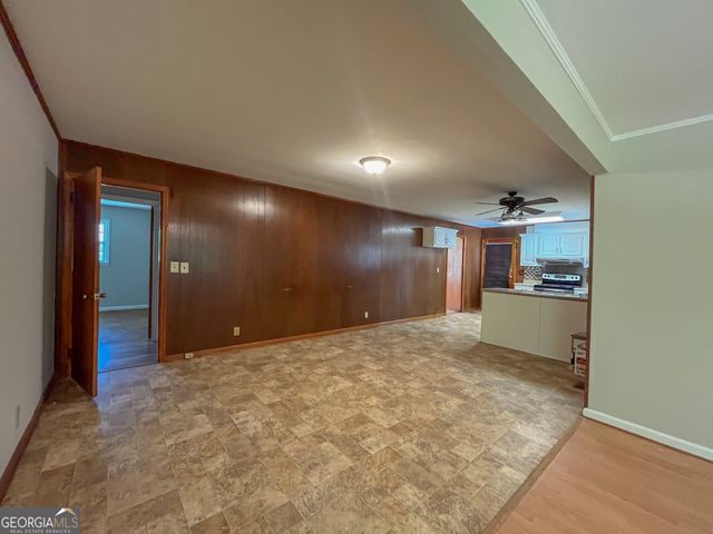 307 Brookdale Drive, Dublin, GA 31021