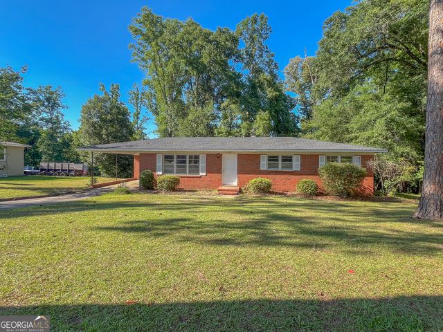 307 Brookdale Drive, Dublin, GA 31021