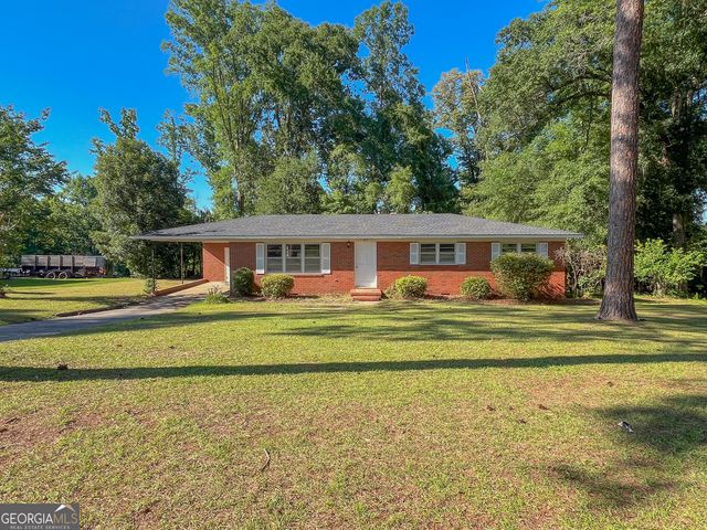 307 Brookdale Drive, Dublin, GA 31021