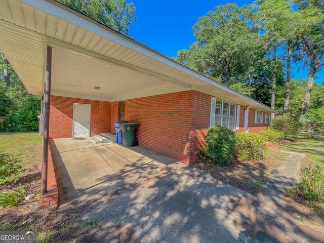 307 Brookdale Drive, Dublin, GA 31021
