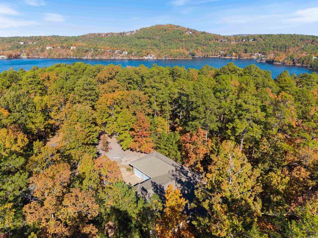 79 Bargus lane, Hot Springs Village, AR 71909