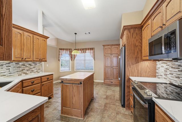 79 Bargus lane, Hot Springs Village, AR 71909