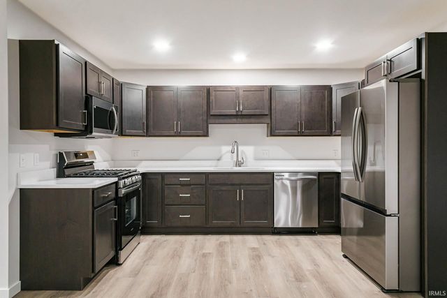 416 S Washington Street, Pierceton, IN 46562