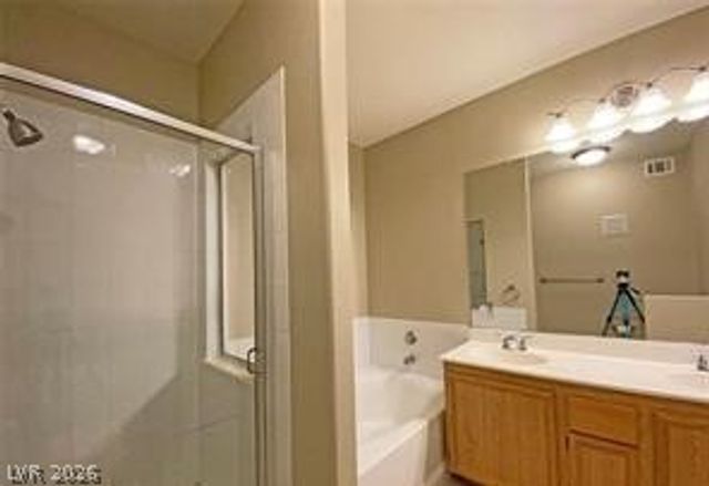 10225 King Henry Avenue 203, Las Vegas, NV 89144