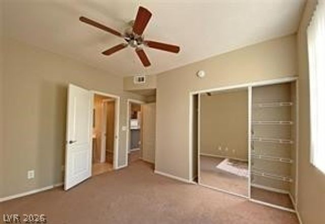 10225 King Henry Avenue 203, Las Vegas, NV 89144
