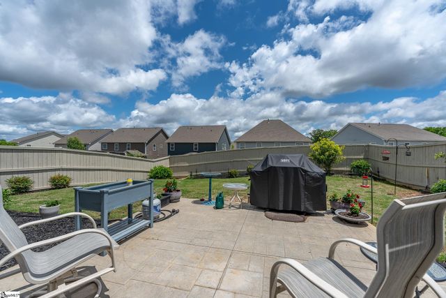 6 Daybreak Place, Simpsonville, SC 29681