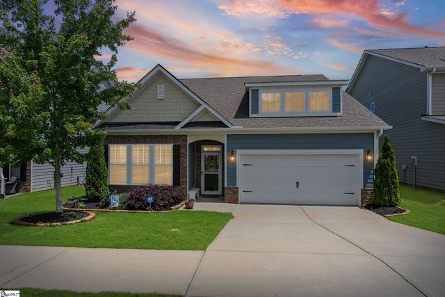 6 Daybreak Place, Simpsonville, SC 29681
