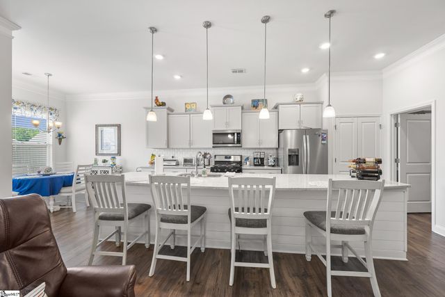 6 Daybreak Place, Simpsonville, SC 29681