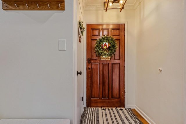 10422 Hillside AVENUE, Wauwatosa, WI 53222