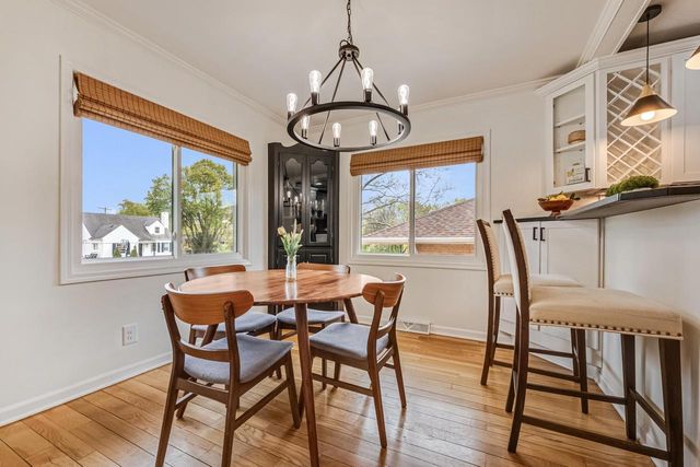 10422 Hillside AVENUE, Wauwatosa, WI 53222