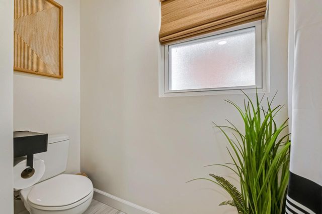 10422 Hillside AVENUE, Wauwatosa, WI 53222