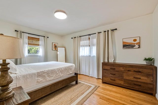 10422 Hillside AVENUE, Wauwatosa, WI 53222